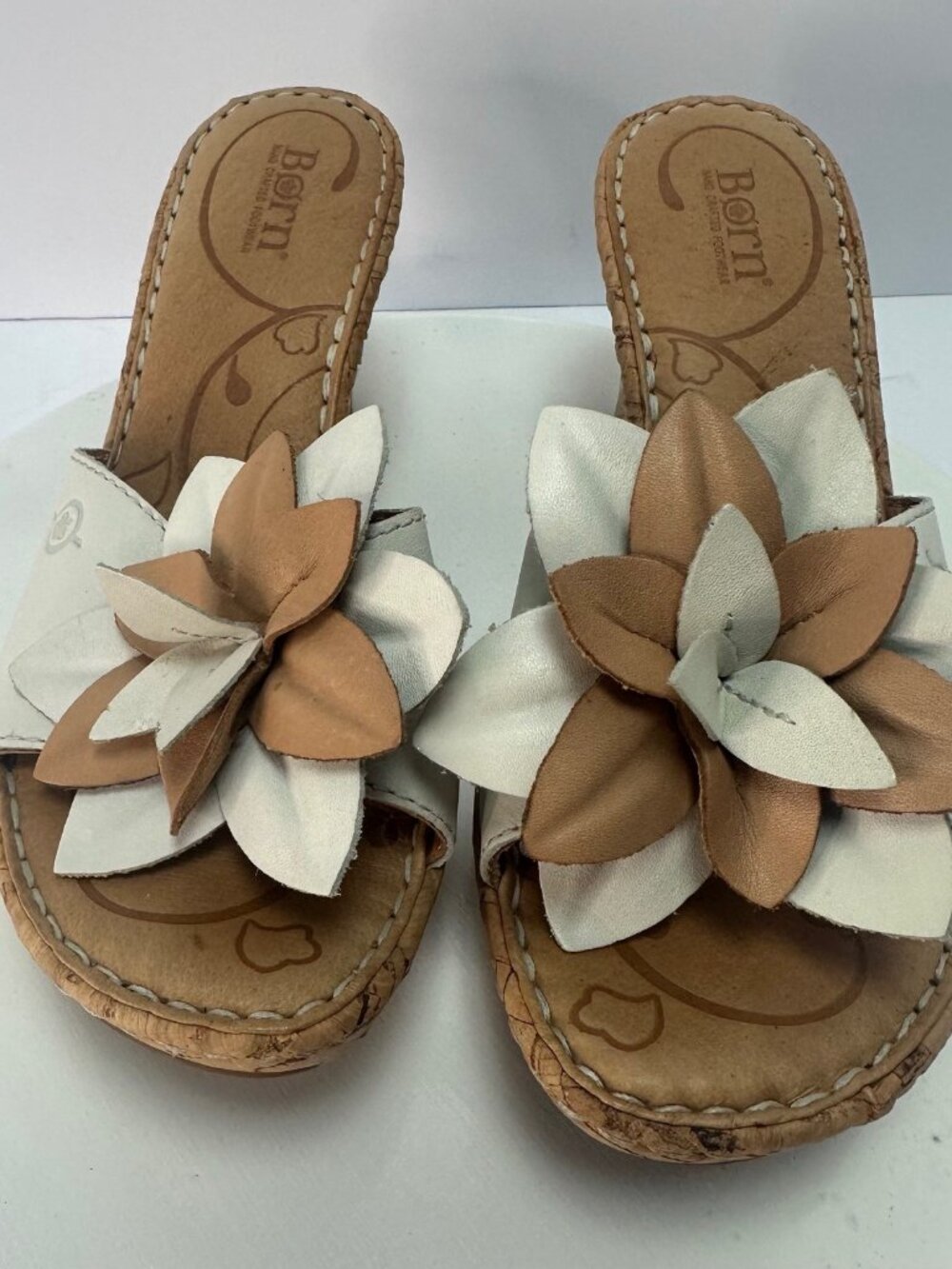 Born Cream and Tan Wedge Cork Platform Leather Sandal 7 Femimine